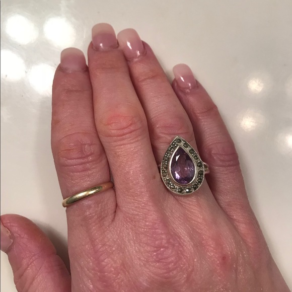 Amethyst & Marcasite Teardrop Ring - Size 6 - Picture 6 of 6